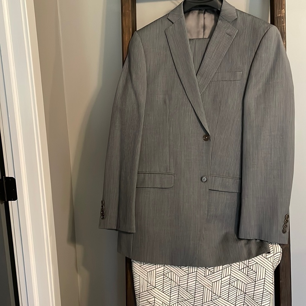 DKNY mens gray stripe suit